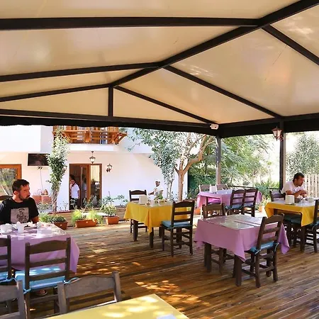 Akyaka Yali Capkini アクヤカ