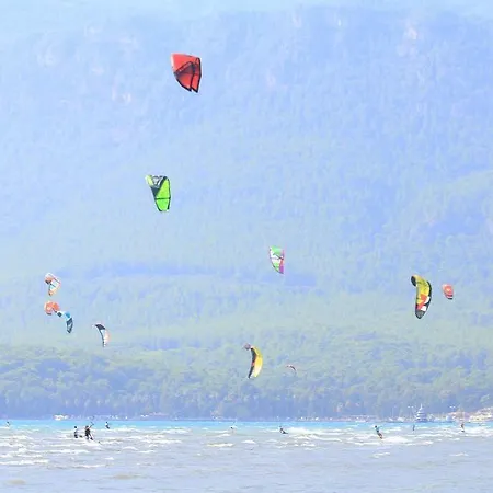 ホテル Akyaka Yali Capkini *