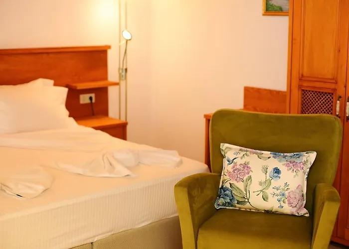 Akyaka Yali Capkini *